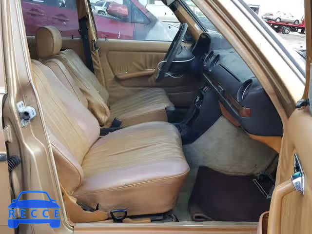 1984 MERCEDES-BENZ 300 DT WDBAB33A5EA006400 image 4