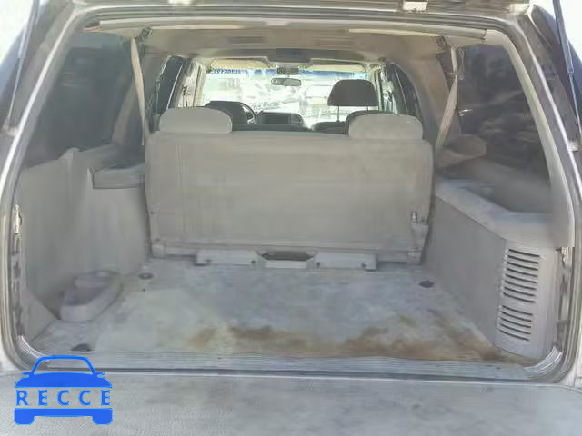 1995 GMC SUBURBAN K 1GKFK16K3SJ749363 image 9