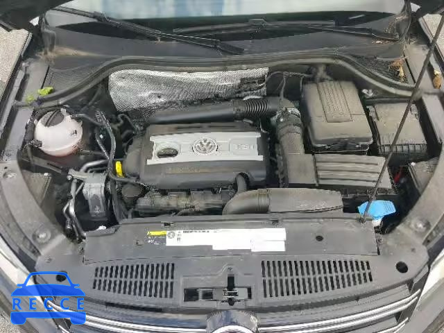 2017 VOLKSWAGEN TIGUAN SPO WVGUV7AX2HK013433 image 6