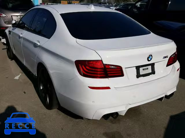 2016 BMW M5 WBSFV9C53GG343340 image 2