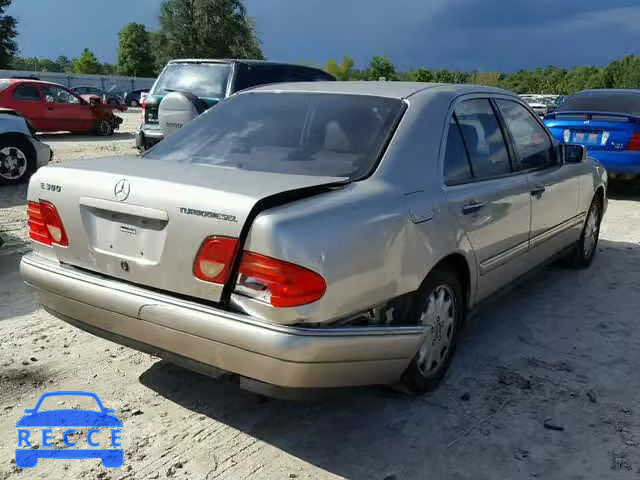 1999 MERCEDES-BENZ E 300TD WDBJF25H4XA781976 image 3