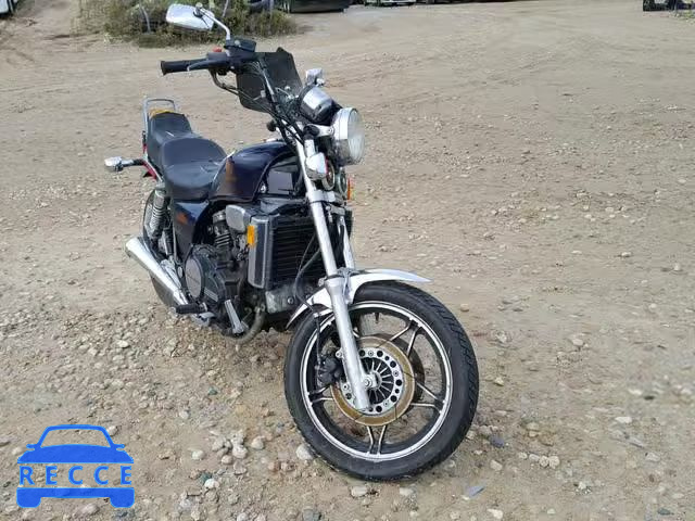 1982 HONDA VF750 C JH2RC0712CM026438 Bild 0