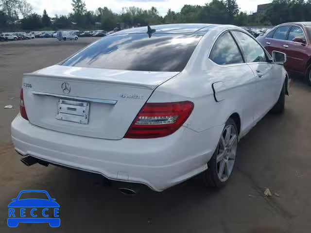 2013 MERCEDES-BENZ C 350 4MAT WDDGJ8JB3DF965082 image 3