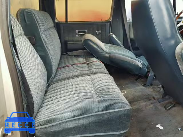 1991 CHEVROLET SUBURBAN R 1GNER16K8MF113361 Bild 5