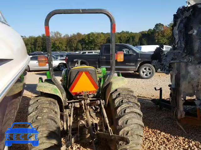 2012 JOHN DEERE TRACTOR 1LV3032ETCH412163 Bild 2