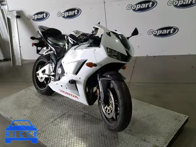 2016 HONDA CBR600 RR JH2PC40H8GK200200 Bild 0