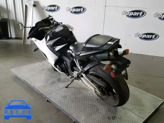 2016 HONDA CBR600 RR JH2PC40H8GK200200 Bild 2