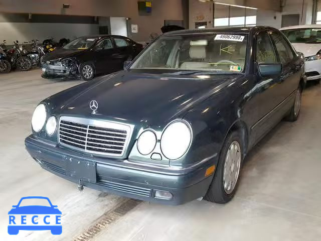 1998 MERCEDES-BENZ E 320 4MAT WDBJF82F2WX009820 image 1