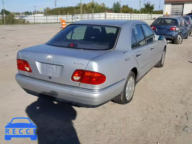 1998 MERCEDES-BENZ E 320 4MAT WDBJF82F3WX012743 image 3