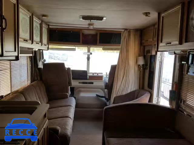 1992 CHEVROLET WINNEBAGO 1GBJP37N7N3303287 image 8