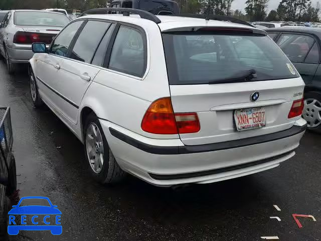 2002 BMW 325 IT WBAEN33402PC11085 image 2