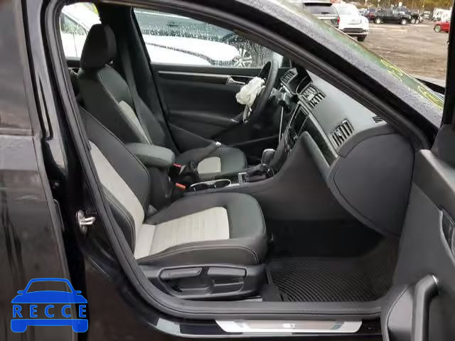 2018 VOLKSWAGEN PASSAT GT 1VWJM7A34JC039259 Bild 4