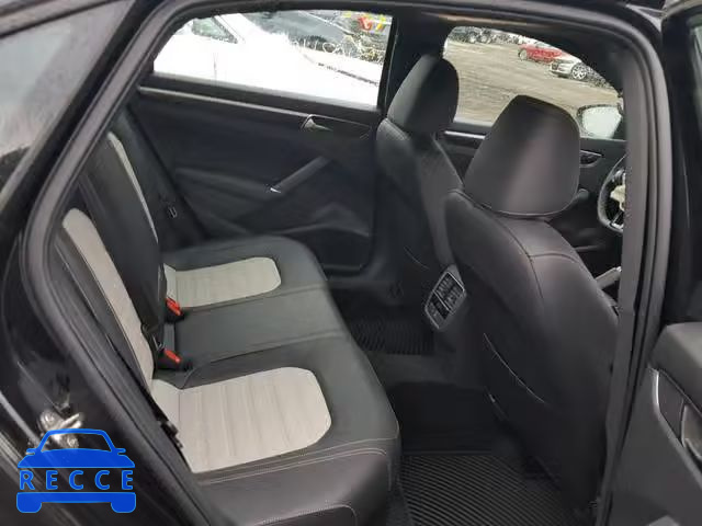 2018 VOLKSWAGEN PASSAT GT 1VWJM7A34JC039259 Bild 5