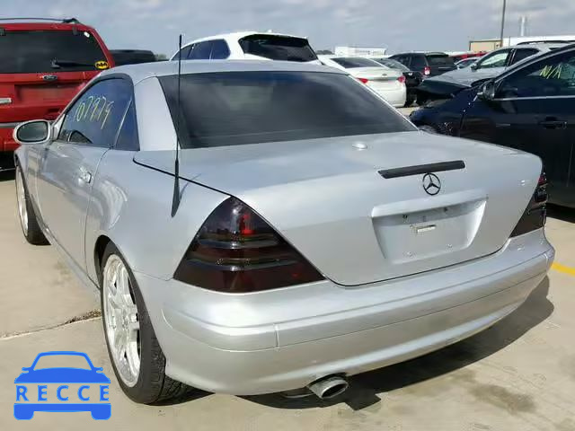 2003 MERCEDES-BENZ SLK 230 KO WDBKK49FX3F272136 image 2