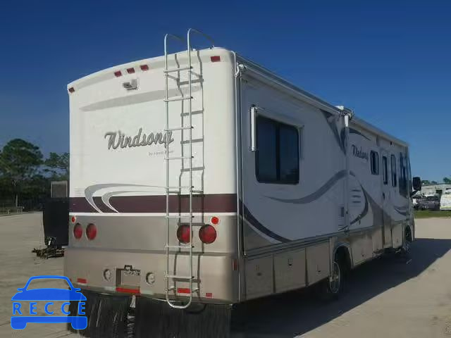 2002 WORKHORSE CUSTOM CHASSIS MOTORHOME 584MP67G923349829 Bild 3