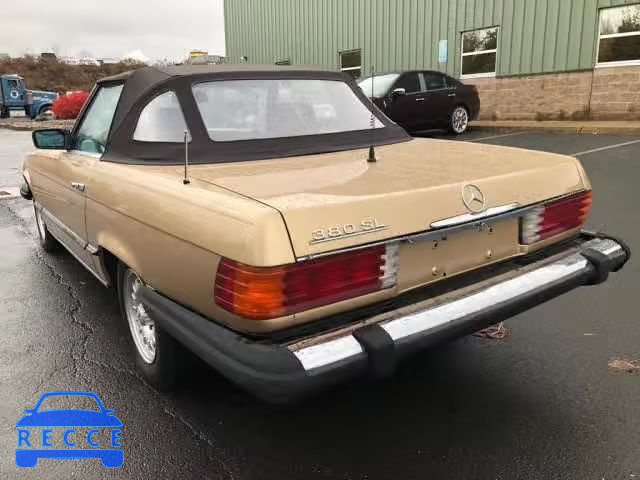 1985 MERCEDES-BENZ 380 SL WDBBA45CXFA021732 image 2