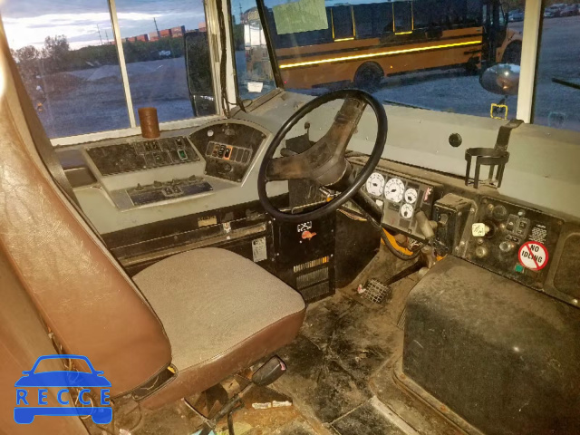 2003 INTERNATIONAL 3000 3800 1HVBBAAN73H581516 image 8