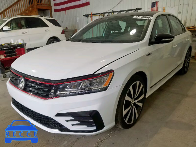 2018 VOLKSWAGEN PASSAT GT 1VWJM7A31JC041776 Bild 1