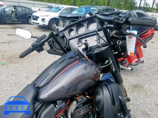 2018 HARLEY-DAVIDSON FLHXSE CVO 1HD1PXL15JB960965 image 4