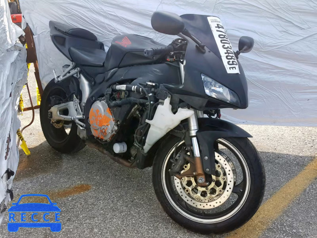 2004 HONDA CBR1000 RR JH2SC57074M005950 Bild 0