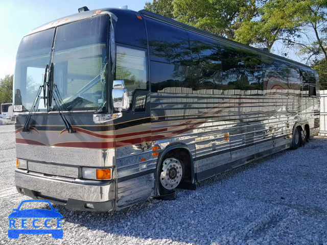 2000 PREVOST BUS 2PCW33496Y1027084 image 1