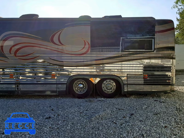 2000 PREVOST BUS 2PCW33496Y1027084 Bild 2