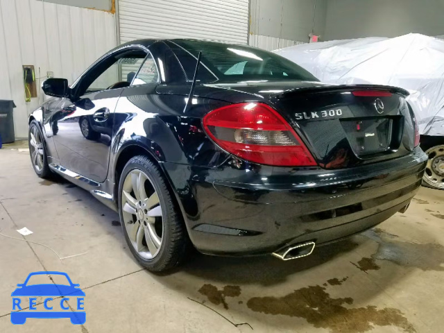 2011 MERCEDES-BENZ SLK 300 WDBWK5EA6BF241031 image 2