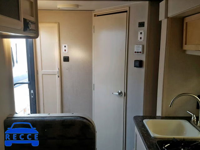 2018 OTHR WINNEBAGO 54CTW1G17J3039684 Bild 5