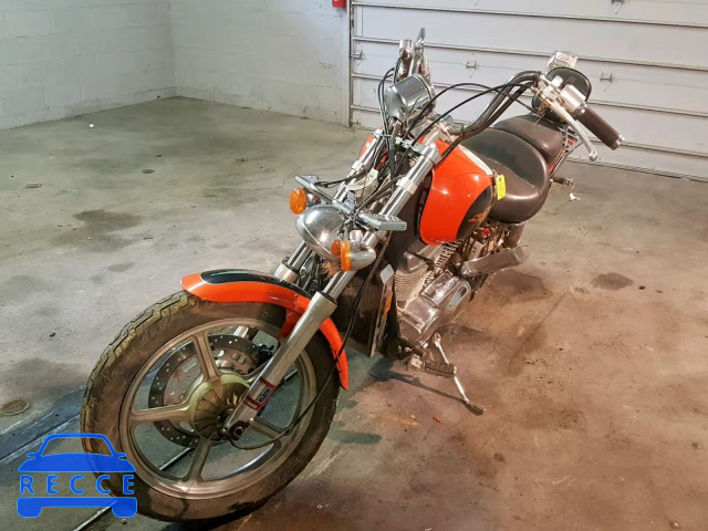 1998 HONDA VT1100 C 1HFSC1808WA200756 image 1