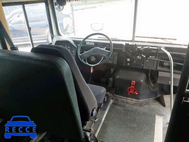 1998 INTERNATIONAL 3000 3800 1HVBBAAL4WH573747 image 4