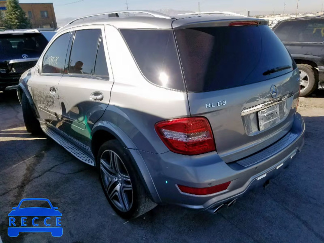 2010 MERCEDES-BENZ ML 63 AMG 4JGBB7HB6AA618514 Bild 2