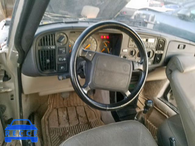 1992 SAAB 900 YS3AL35L3N2016892 image 8