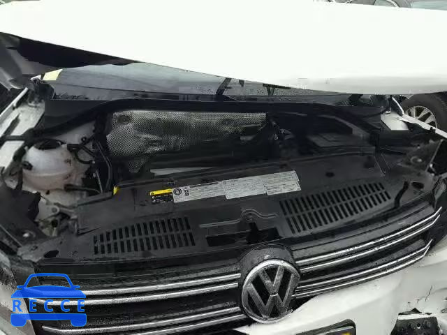 2017 VOLKSWAGEN TIGUAN SPO WVGUV7AX2HK008460 Bild 6