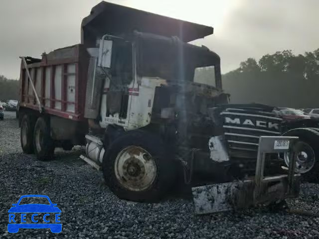 2007 MACK 700 1M2AG11C37M047181 image 0