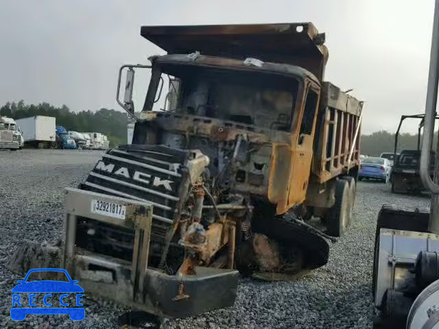 2007 MACK 700 1M2AG11C37M047181 image 1