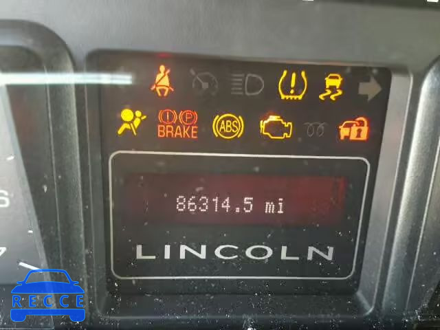 2011 LINCOLN NAVIGATOR 5LMJJ2H51BEJ09899 image 7