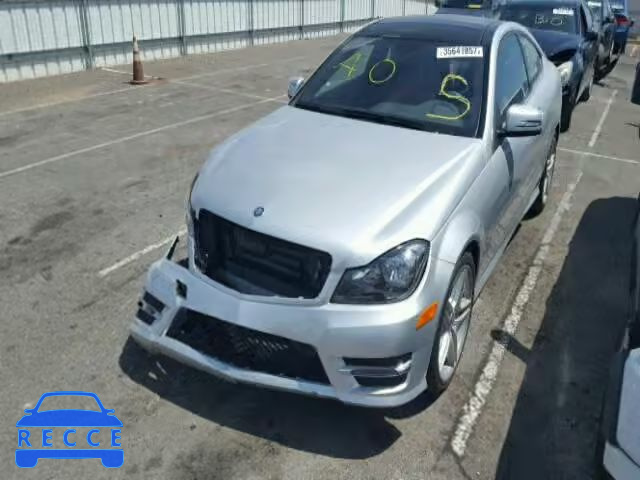 2015 MERCEDES-BENZ C 250 WDDGJ4HB7FG400006 image 1