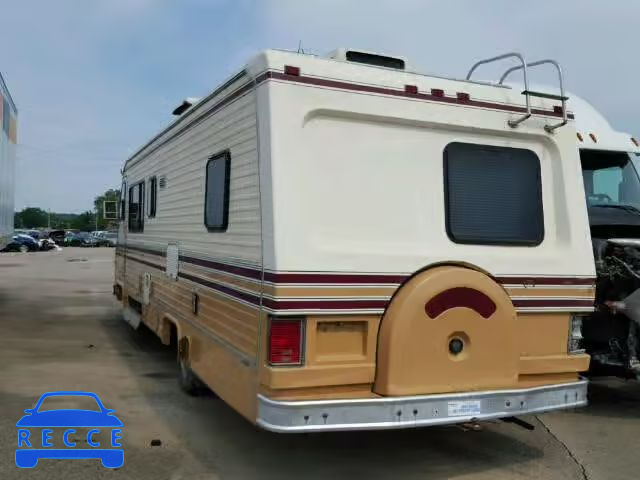 1984 CHEVROLET P30 1GBKP37W4E3315359 image 2