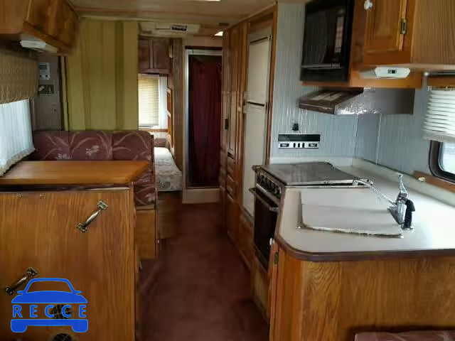 1984 CHEVROLET P30 1GBKP37W4E3315359 image 5