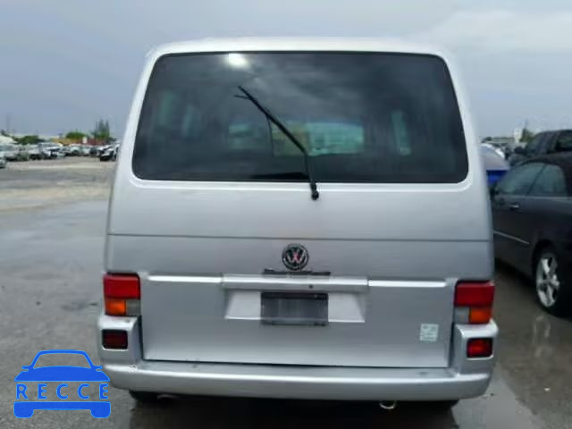 2002 VOLKSWAGEN EUROVAN MV WV2MB47062H051887 image 8