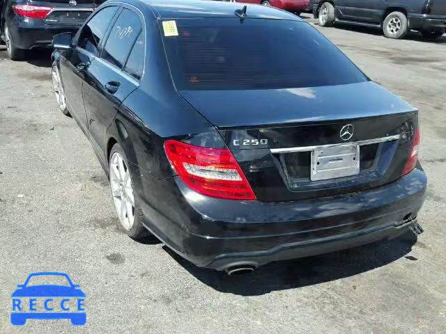 2012 MERCEDES-BENZ C 250 WDDGF4HB0CA643804 зображення 2