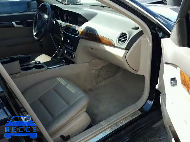 2012 MERCEDES-BENZ C 250 WDDGF4HB0CA643804 зображення 4