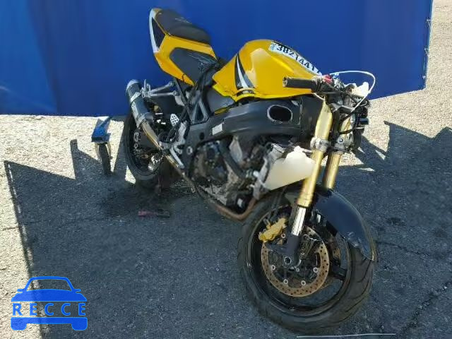 2005 SUZUKI GSX-R750 JS1GR7JAX52105820 image 0