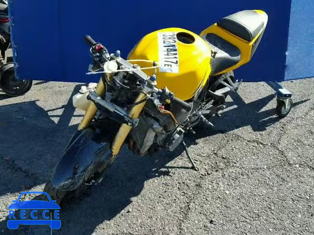 2005 SUZUKI GSX-R750 JS1GR7JAX52105820 image 1