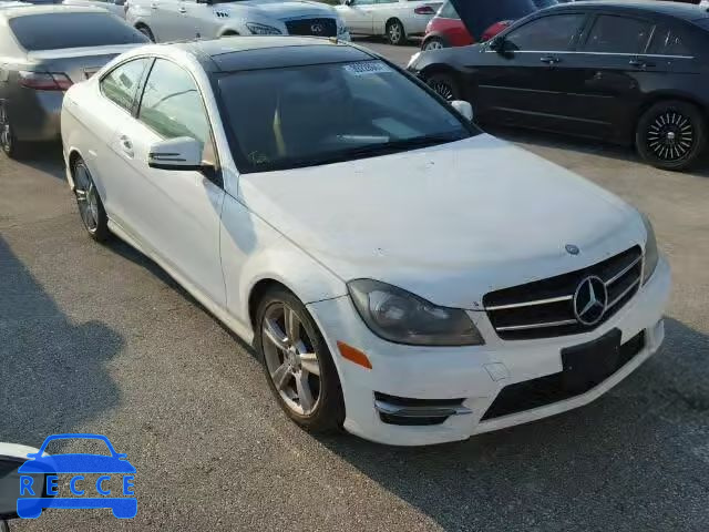 2014 MERCEDES-BENZ C 250 WDDGJ4HB6EG268225 image 0