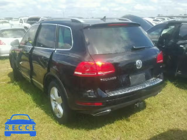 2013 VOLKSWAGEN TOUAREG TD WVGEP9BP4DD004806 зображення 2