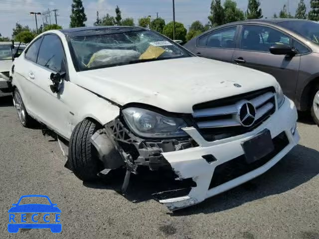 2012 MERCEDES-BENZ C 250 WDDGJ4HB0CF752216 зображення 0