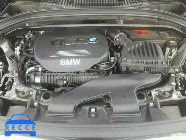 2016 BMW X1 WBXHT3C36G5E55701 Bild 6