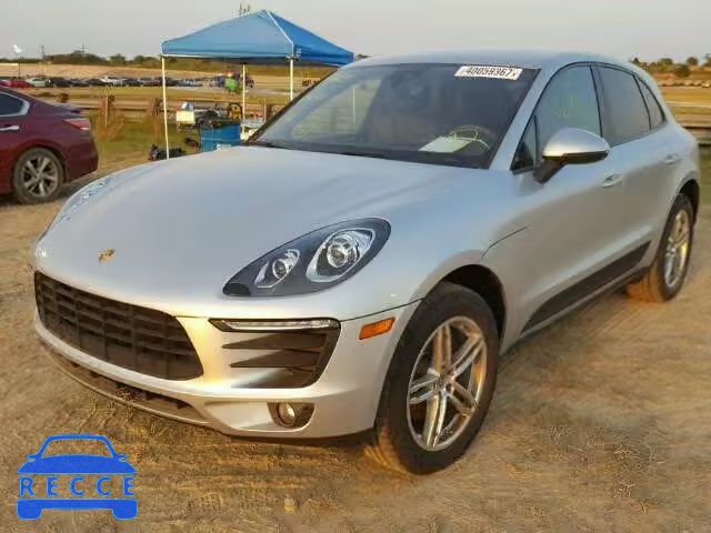 2017 PORSCHE MACAN WP1AA2A51HLB06974 image 1