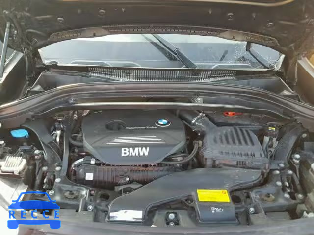 2016 BMW X1 WBXHT3C38GP880709 зображення 4